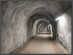 093 -  Licht im Tunnel